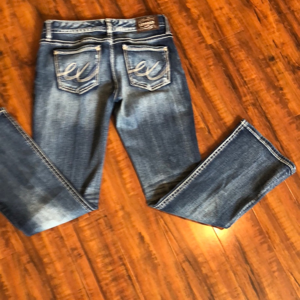 Jeans - Picture 2 of 3